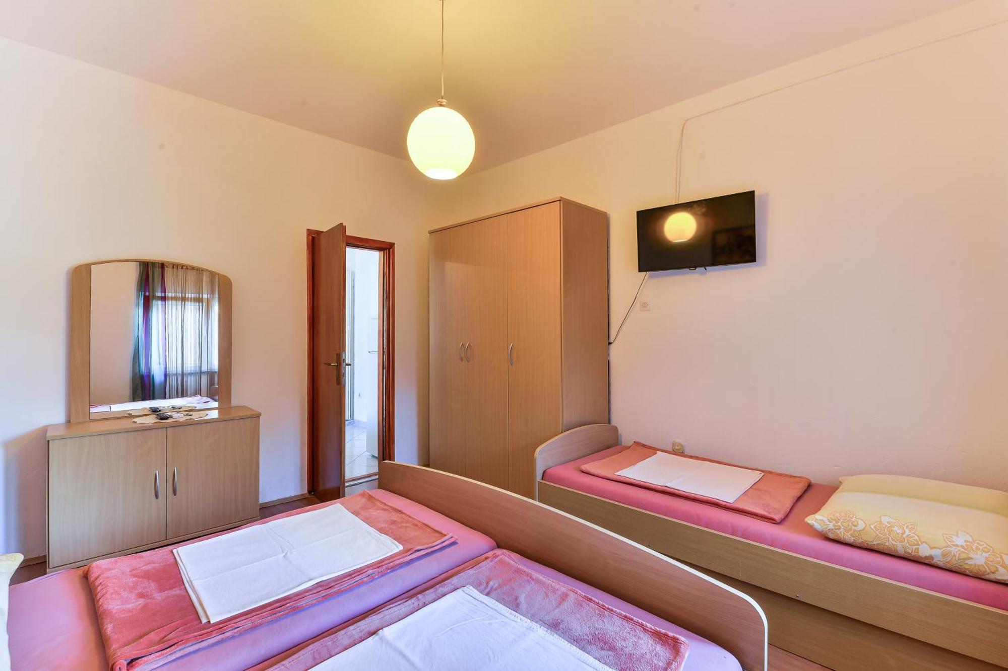 Apartments With A Parking Space Nin, Zadar - 19555 部屋 写真